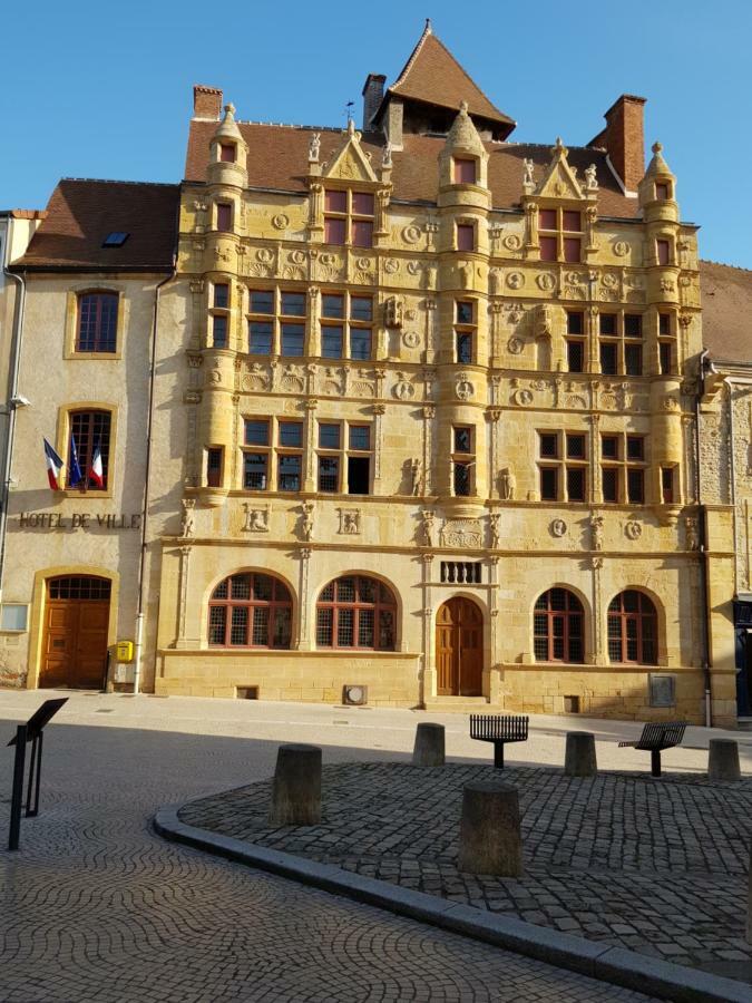 Hotel Aux Vendanges De Bourgogne Paray-le-Monial Exterior photo