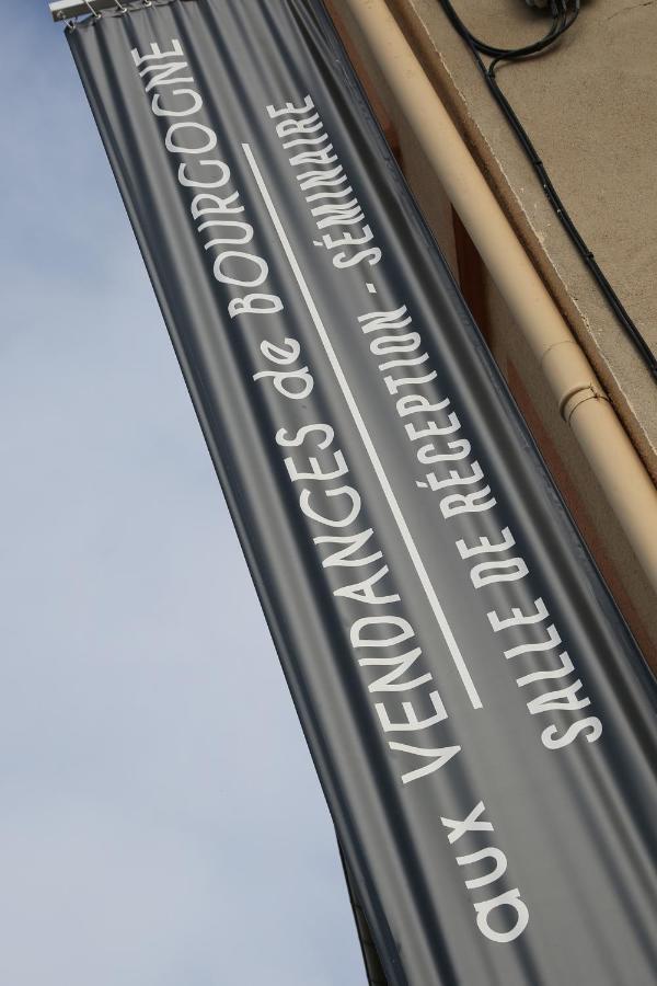 Hotel Aux Vendanges De Bourgogne Paray-le-Monial Exterior photo